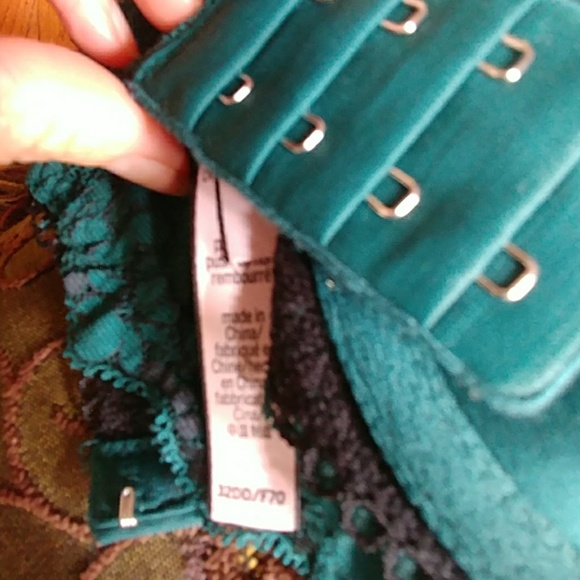 Vs bra - Picture 3 of 4